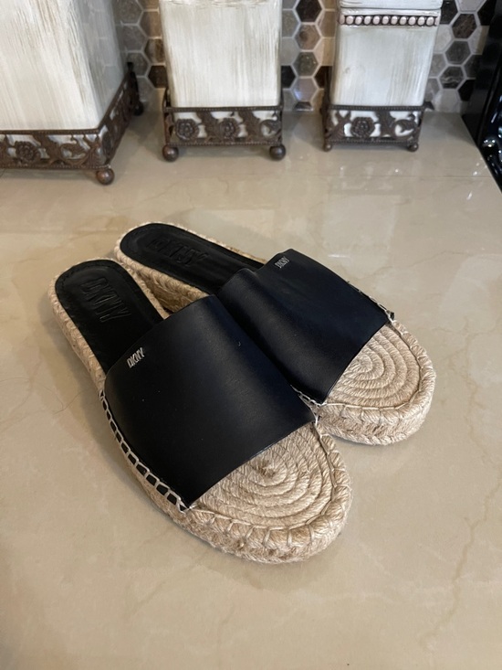 Dkny Shoes - DKNY Camillo Womens espadrilles Sandals Black size 8M